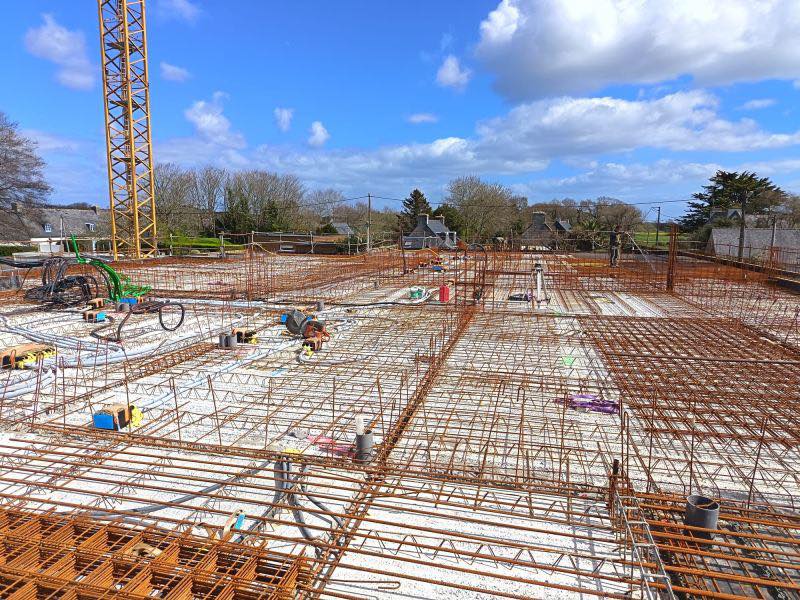 🔊🔊Chantier en pleine progression a Plomeur…