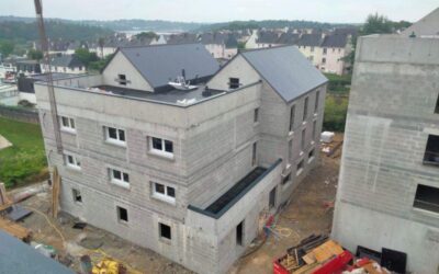 Dans quelques jours, la grue — 36 m de haut…
